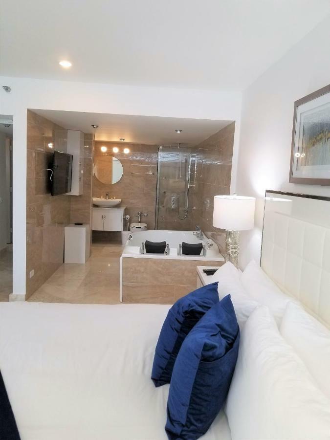 Esj Towers 2 Bd 2Bath Ocean View Apt Top Location Lux San Juan Zewnętrze zdjęcie